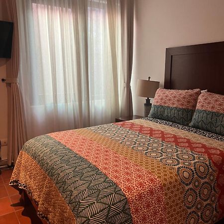 Cousy Condo San Rafael, 3 Blocks From The Parish, Pool, Bbq And Terrace 산미겔데아옌데 외부 사진