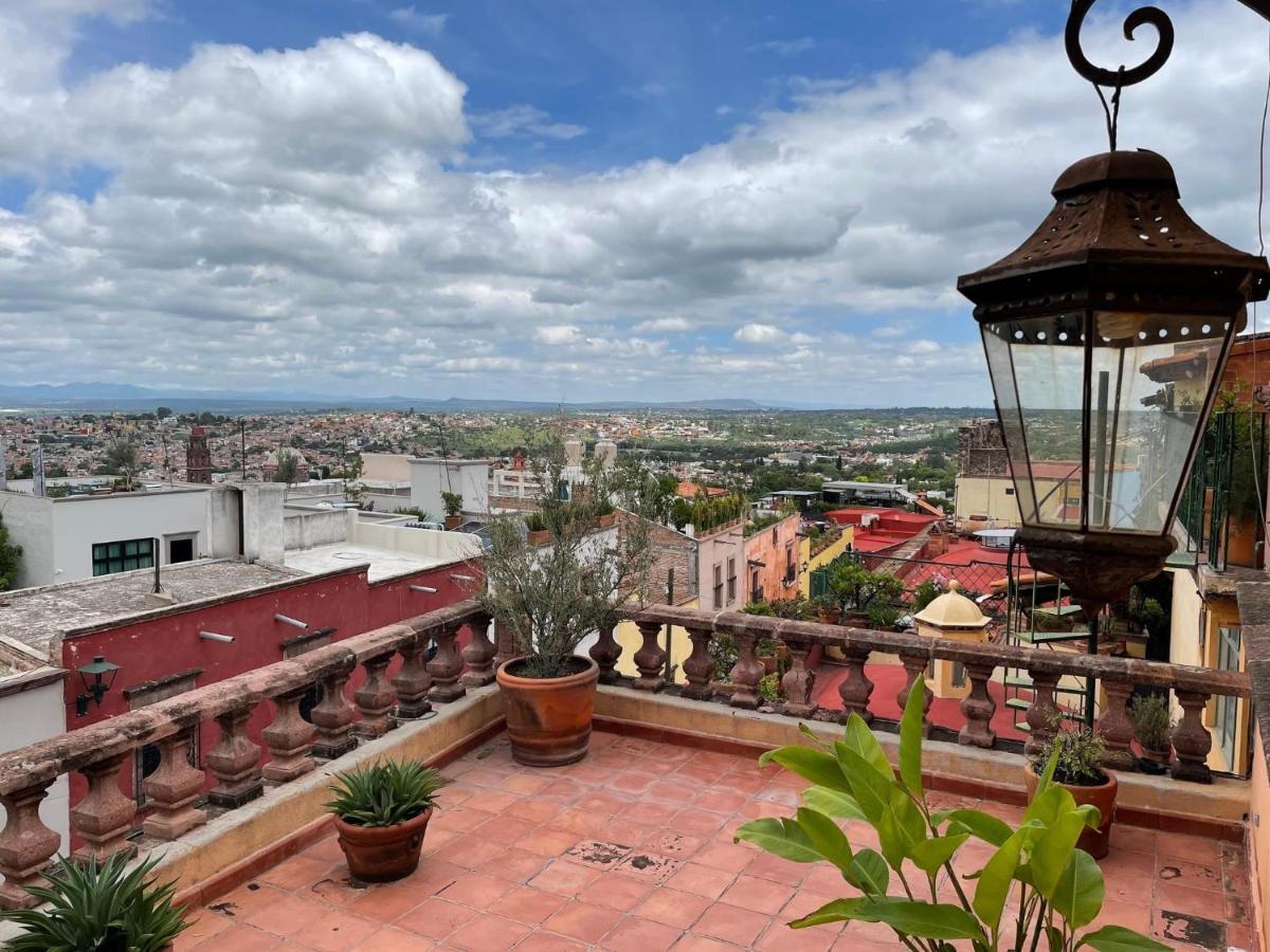 Cousy Condo In The Historic Center Of San Miguel De Allende, Incredible View, Pool, Bbq, 3 Blocks From The Main Parish 산미겔데아옌데 외부 사진